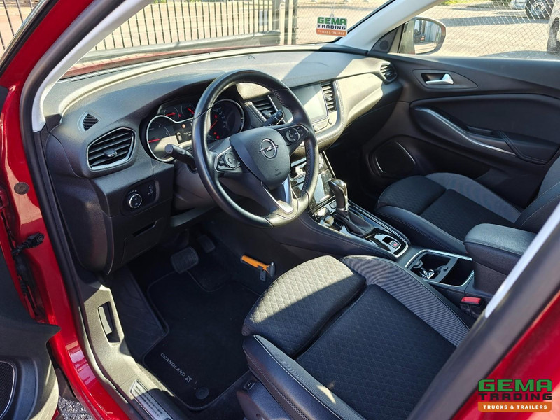 Opel Grandland X 1.5 CDTi - Euro6 BG - Automaat - 4-Seizoens Banden - NIEUWE MOTOR met 3 jaar garantie - 06/2026 APK - Lengvasis automobilis: foto 5 Opel Grandland X 1.5 CDTi - Euro6 BG - Automaat - 4-Seizoens Banden - NIEUWE MOTOR met 3 jaar garantie - 06/2026 APK - Lengvasis automobilis: foto 5