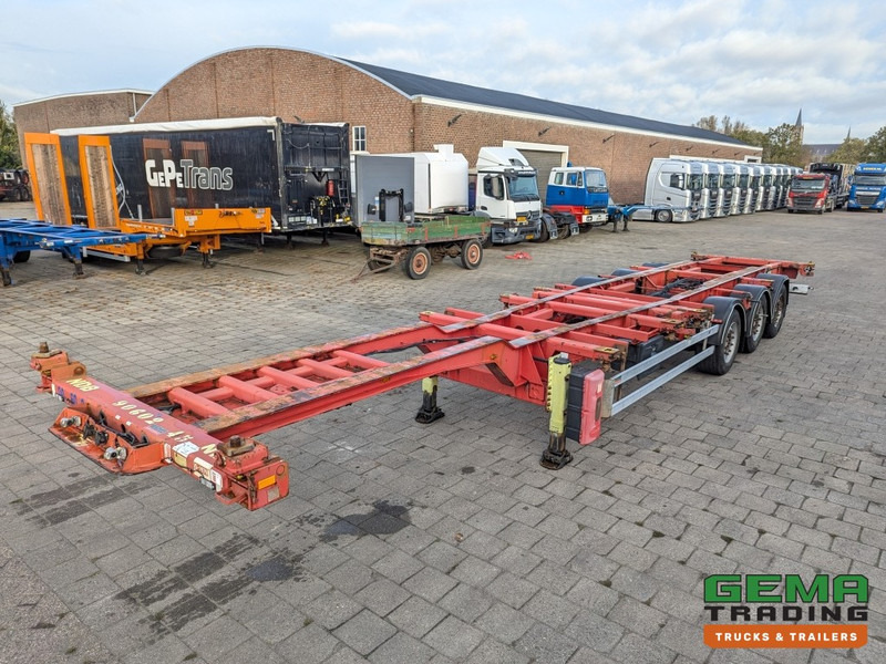 Tirsan Maxima CS 3-Assen SAF ADR FL-AT - Disc Brakes - All Connections - Back Slider (O1979) - Konteineris-vežimus/ Sukeisti kūną puspriekabė: foto 1 Tirsan Maxima CS 3-Assen SAF ADR FL-AT - Disc Brakes - All Connections - Back Slider (O1979) - Konteineris-vežimus/ Sukeisti kūną puspriekabė: foto 1