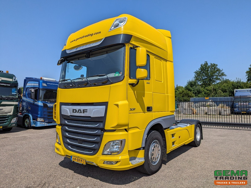 DAF XF 450 FT 4x2 SuperSpaceCab Euro6C - Retarder - Standairco - Dubbele Tanks - SMARTtachoV2 - Vilkikas: foto 1 DAF XF 450 FT 4x2 SuperSpaceCab Euro6C - Retarder - Standairco - Dubbele Tanks - SMARTtachoV2 - Vilkikas: foto 1