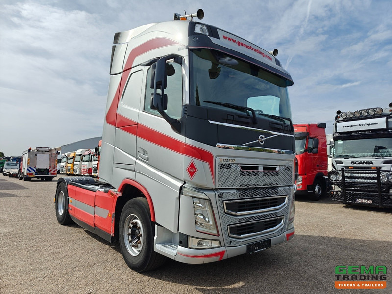 Volvo FH460 4x2 Globetrotter Euro6 - JB - KiepHydrauliek - Dubbele Tanks - 12/2025 APK - Vilkikas: foto 2 Volvo FH460 4x2 Globetrotter Euro6 - JB - KiepHydrauliek - Dubbele Tanks - 12/2025 APK - Vilkikas: foto 2