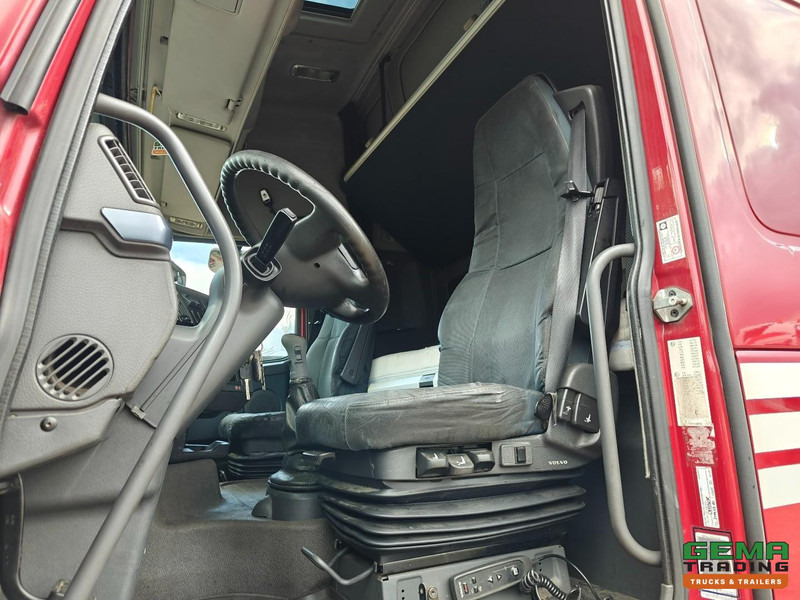 Volvo FH460 4x2 Globetrotter XL Euro5 - Handgeschakeld - Dubbele tanks - Vilkikas: foto 5 Volvo FH460 4x2 Globetrotter XL Euro5 - Handgeschakeld - Dubbele tanks - Vilkikas: foto 5