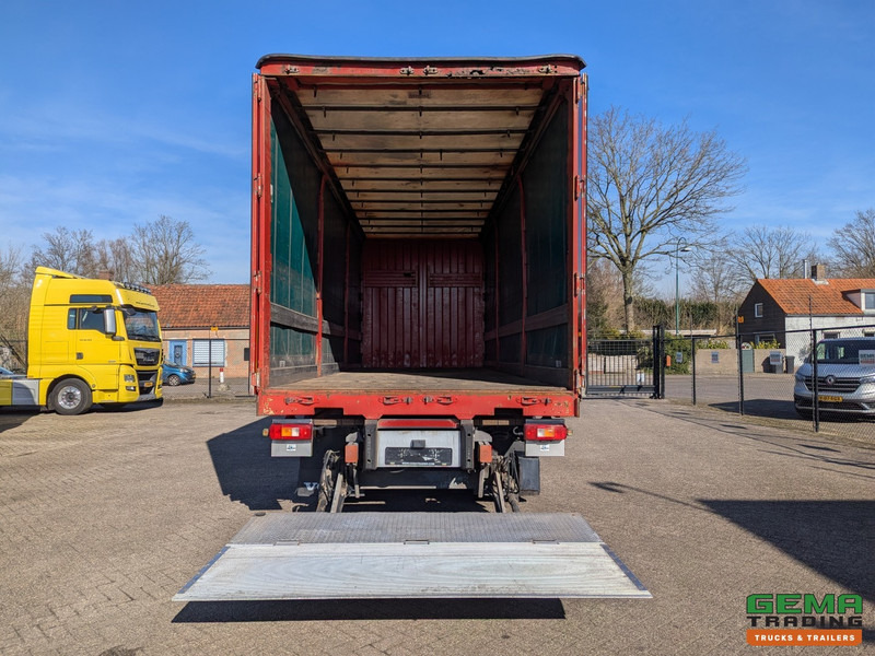 Volvo FE 280 6x2 Slaapcab Euro6 - BDF / SchuifzeilenBak 7.5M + Laadklep 1500KG - Rongpotten/Rongen - Tentinis sunkvežimis: foto 4 Volvo FE 280 6x2 Slaapcab Euro6 - BDF / SchuifzeilenBak 7.5M + Laadklep 1500KG - Rongpotten/Rongen - Tentinis sunkvežimis: foto 4