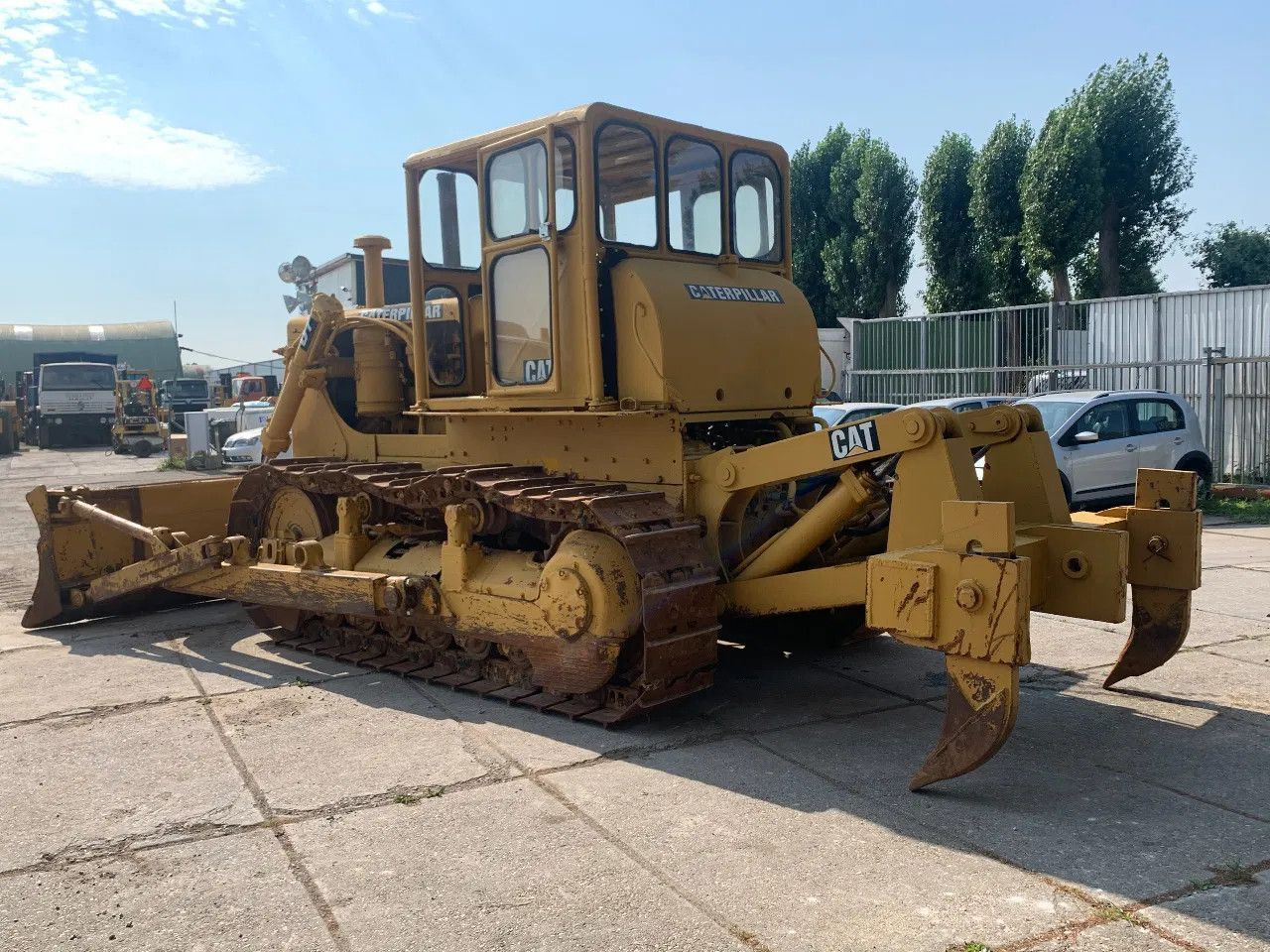 CAT Caterpillar D7E Bulldozer with ripper CLUTCH DEF CAT D7E Bulldozer with ripper CLUTCH DEFECT - Buldozeris: foto 3 CAT Caterpillar D7E Bulldozer with ripper CLUTCH DEF CAT D7E Bulldozer with ripper CLUTCH DEFECT - Buldozeris: foto 3