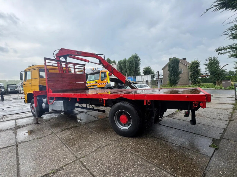 DAF 2300 4X2 Platform + Crane Spring/Spring German truck - Platforminis/ Bortinis sunkvežimis: foto 3 DAF 2300 4X2 Platform + Crane Spring/Spring German truck - Platforminis/ Bortinis sunkvežimis: foto 3