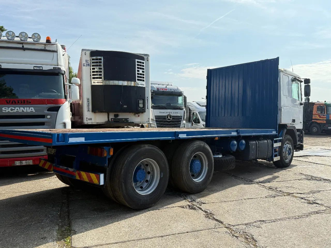 DAF 95.360 ATI 6X2 Chassis ZF Manual Gearbox - Platforminis/ Bortinis sunkvežimis: foto 4 DAF 95.360 ATI 6X2 Chassis ZF Manual Gearbox - Platforminis/ Bortinis sunkvežimis: foto 4