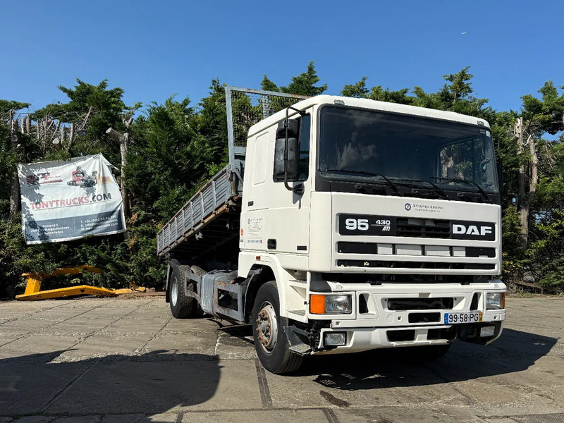DAF 95.430 ATI 4X2 Tipper SPRING/AIR ZF MAN GEARBOX - Savivartis sunkvežimis: foto 1 DAF 95.430 ATI 4X2 Tipper SPRING/AIR ZF MAN GEARBOX - Savivartis sunkvežimis: foto 1