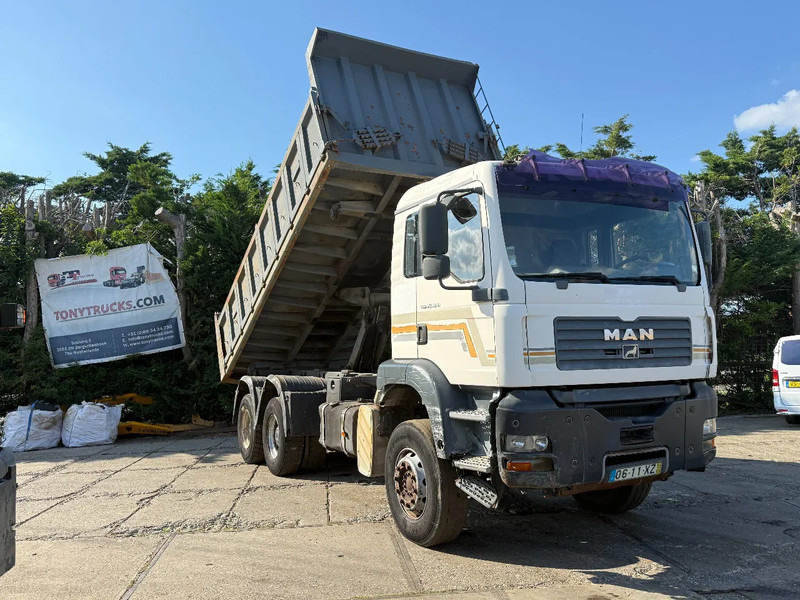 MAN TGA 26.360 6X4 Tipper Spring/Spring ZF Manual gear EURO3 - Savivartis sunkvežimis: foto 1 MAN TGA 26.360 6X4 Tipper Spring/Spring ZF Manual gear EURO3 - Savivartis sunkvežimis: foto 1