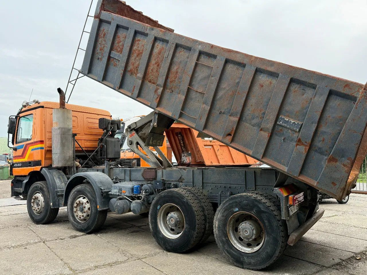 Mercedes-Benz Actros 4140 V6 8X4 Tipper Spring/Spring Manual G - Savivartis sunkvežimis: foto 3 Mercedes-Benz Actros 4140 V6 8X4 Tipper Spring/Spring Manual G - Savivartis sunkvežimis: foto 3