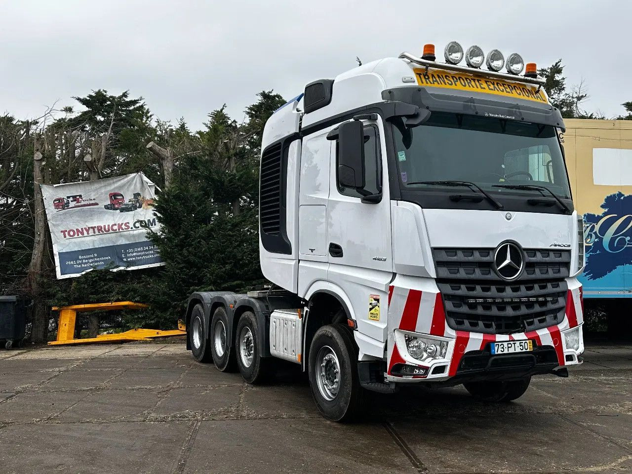 Mercedes-Benz AROCS 4163 8X4 Tractor-unit 180Ton Retarder *Top Mercedes-Benz AROCS 4163 8X4 Tractor-unit 180Ton Retarder *NEW - Vilkikas: foto 1 Mercedes-Benz AROCS 4163 8X4 Tractor-unit 180Ton Retarder *Top Mercedes-Benz AROCS 4163 8X4 Tractor-unit 180Ton Retarder *NEW - Vilkikas: foto 1