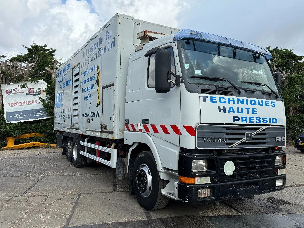 Volvo FH 12.420 6X2 Frigo Spring/Air Manual Gearbox TO - Refrižeratorius sunkvežimis: foto 1 Volvo FH 12.420 6X2 Frigo Spring/Air Manual Gearbox TO - Refrižeratorius sunkvežimis: foto 1