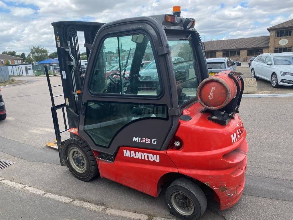 Manitou MI 25 G - Dujinis krautuvas: foto 2 Manitou MI 25 G - Dujinis krautuvas: foto 2