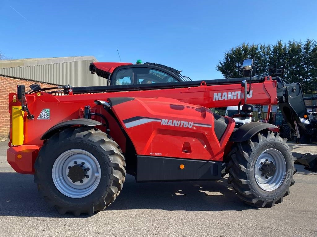 Manitou MT 1335 - Teleskopinis krautuvas: foto 1 Manitou MT 1335 - Teleskopinis krautuvas: foto 1