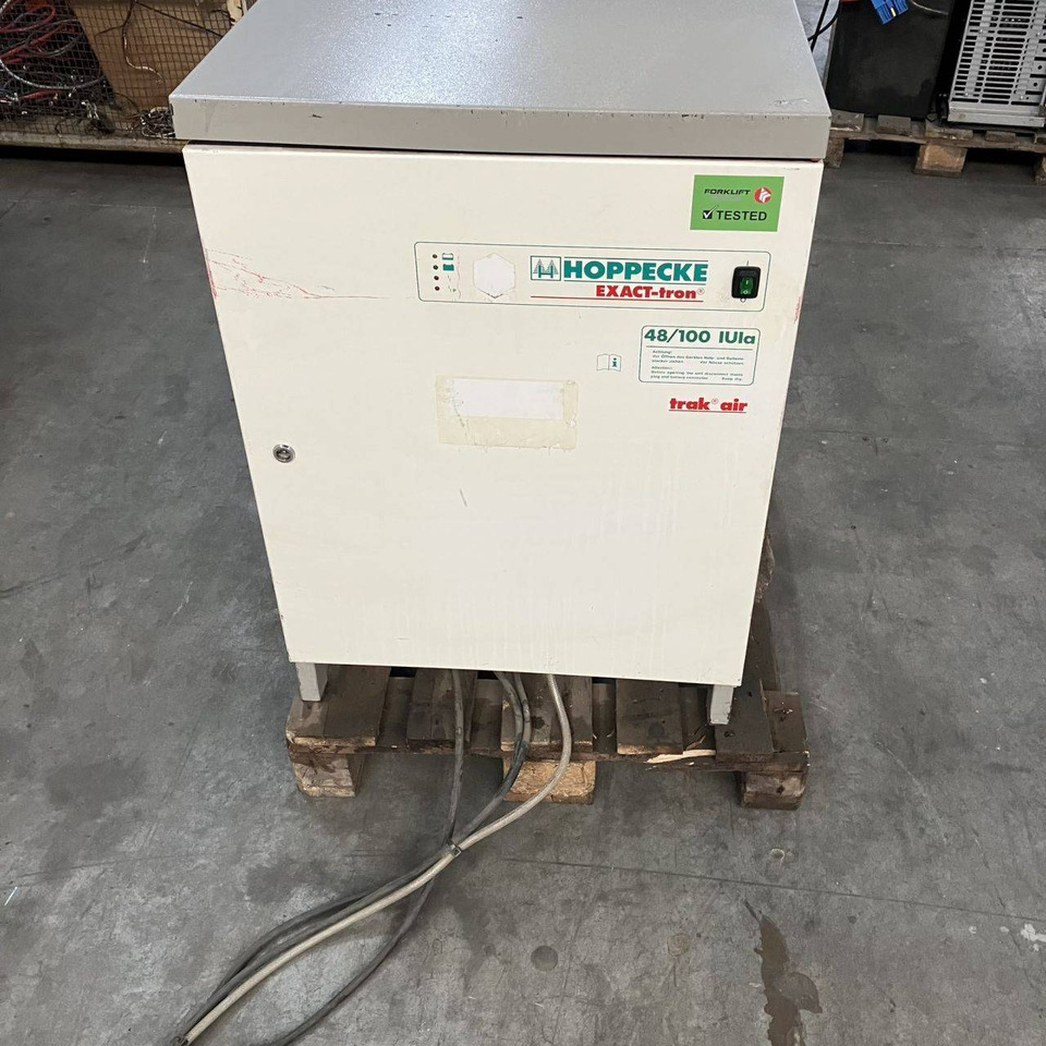 Hoppecke 400V/3PH/50Hz - Atsarginės dalys - Krovimo technika: foto 1 Hoppecke 400V/3PH/50Hz - Atsarginės dalys - Krovimo technika: foto 1