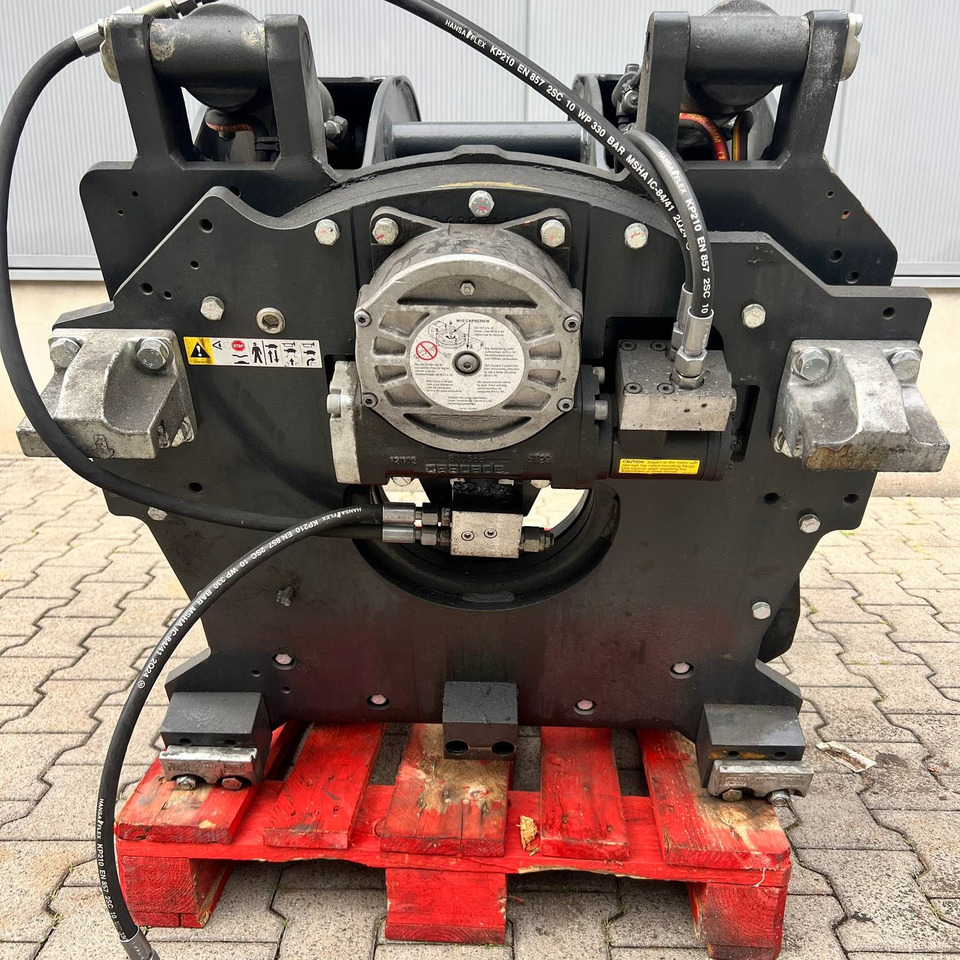 Cacade Paper Roll clamp - Replės: foto 4 Cacade Paper Roll clamp - Replės: foto 4