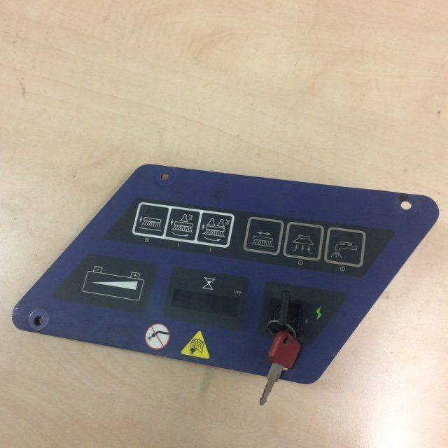 Control Panel Assembly for Nilfisk BR 850 - Prietaisų skydas - Valymo įranga: foto 1 Control Panel Assembly for Nilfisk BR 850 - Prietaisų skydas - Valymo įranga: foto 1