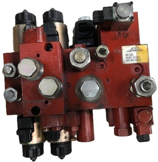 Hydraulic control valve - Hidraulinis vožtuvas - Krovimo technika: foto 1 Hydraulic control valve - Hidraulinis vožtuvas - Krovimo technika: foto 1