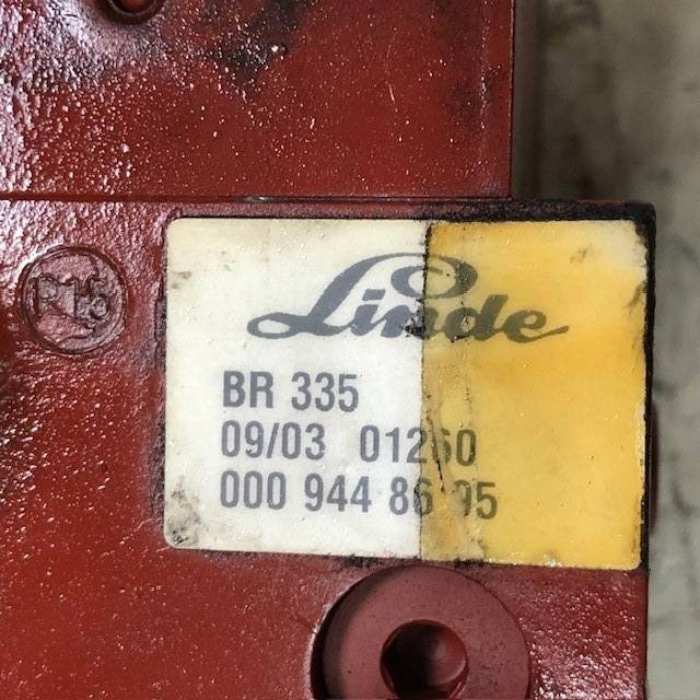 Hydraulic control valve - Hidraulinis vožtuvas - Krovimo technika: foto 4 Hydraulic control valve - Hidraulinis vožtuvas - Krovimo technika: foto 4