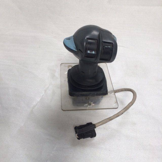 Joystick for Hyster - Elektros sistema - Krovimo technika: foto 1 Joystick for Hyster - Elektros sistema - Krovimo technika: foto 1