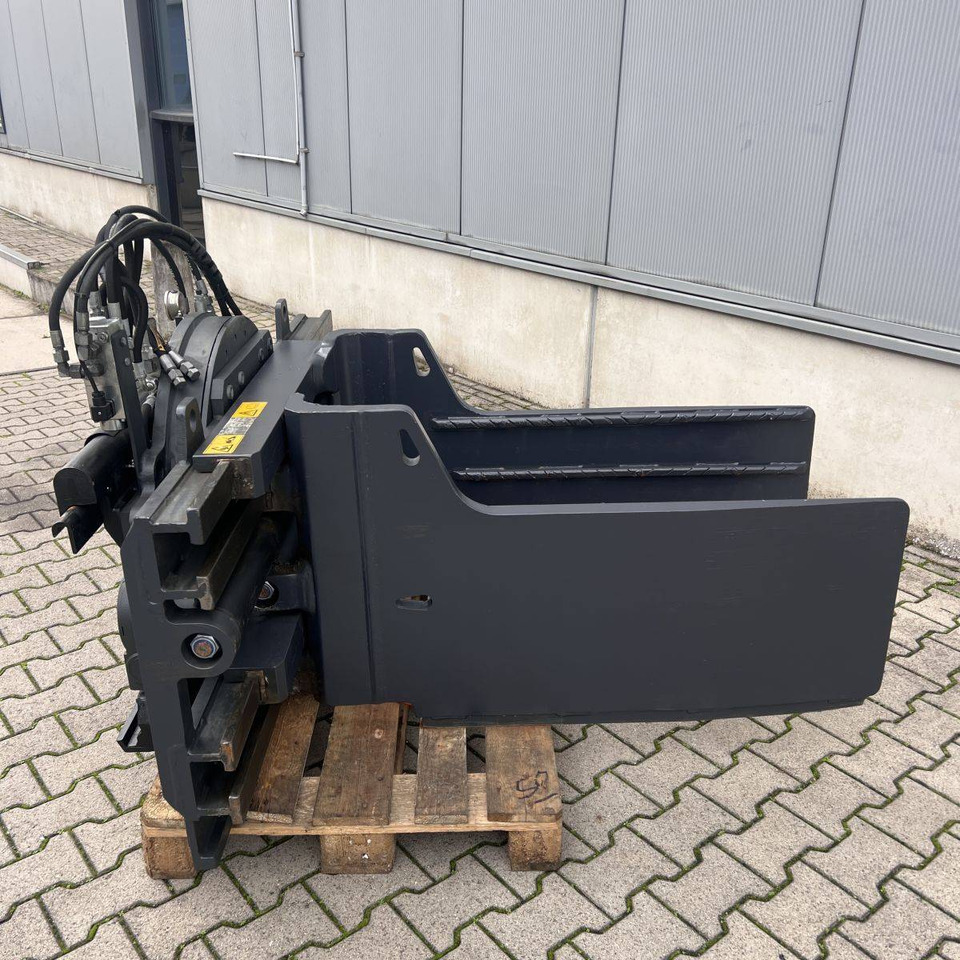 Kaup rotating baleclamp 4.8T493 - Replės: foto 2 Kaup rotating baleclamp 4.8T493 - Replės: foto 2