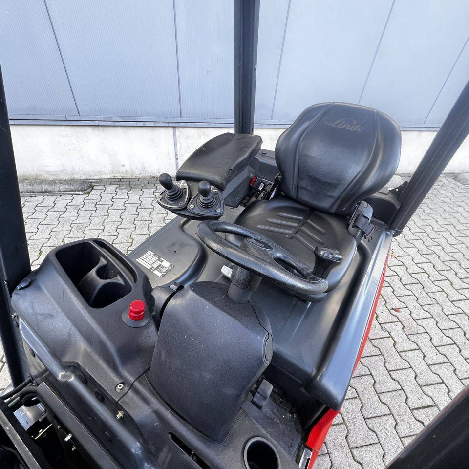 Linde E16 (386) - Elektrinis krautuvas: foto 3 Linde E16 (386) - Elektrinis krautuvas: foto 3