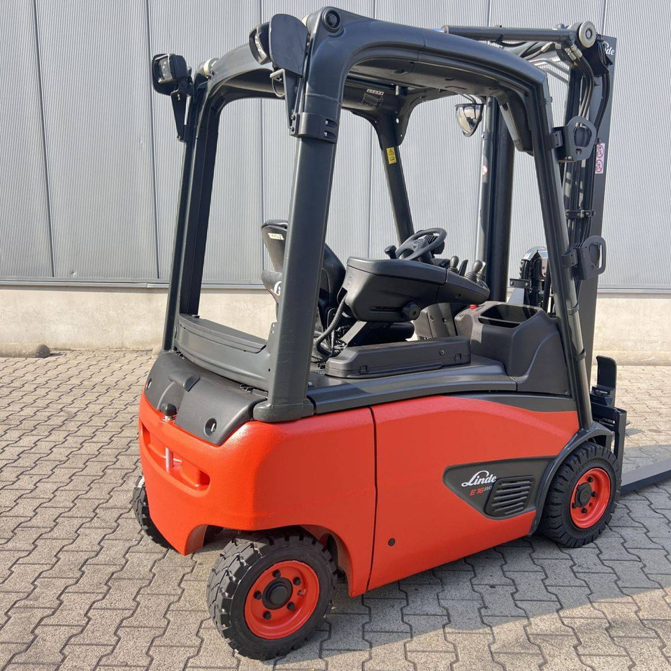 Linde E16P (386-02) EVO - Elektrinis krautuvas: foto 2 Linde E16P (386-02) EVO - Elektrinis krautuvas: foto 2