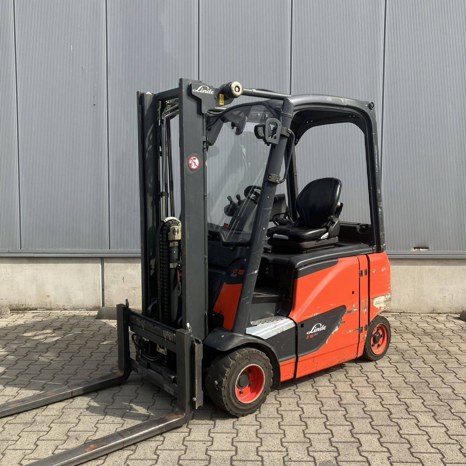 Linde E16PH-02 (386) EVO - Elektrinis krautuvas: foto 1 Linde E16PH-02 (386) EVO - Elektrinis krautuvas: foto 1