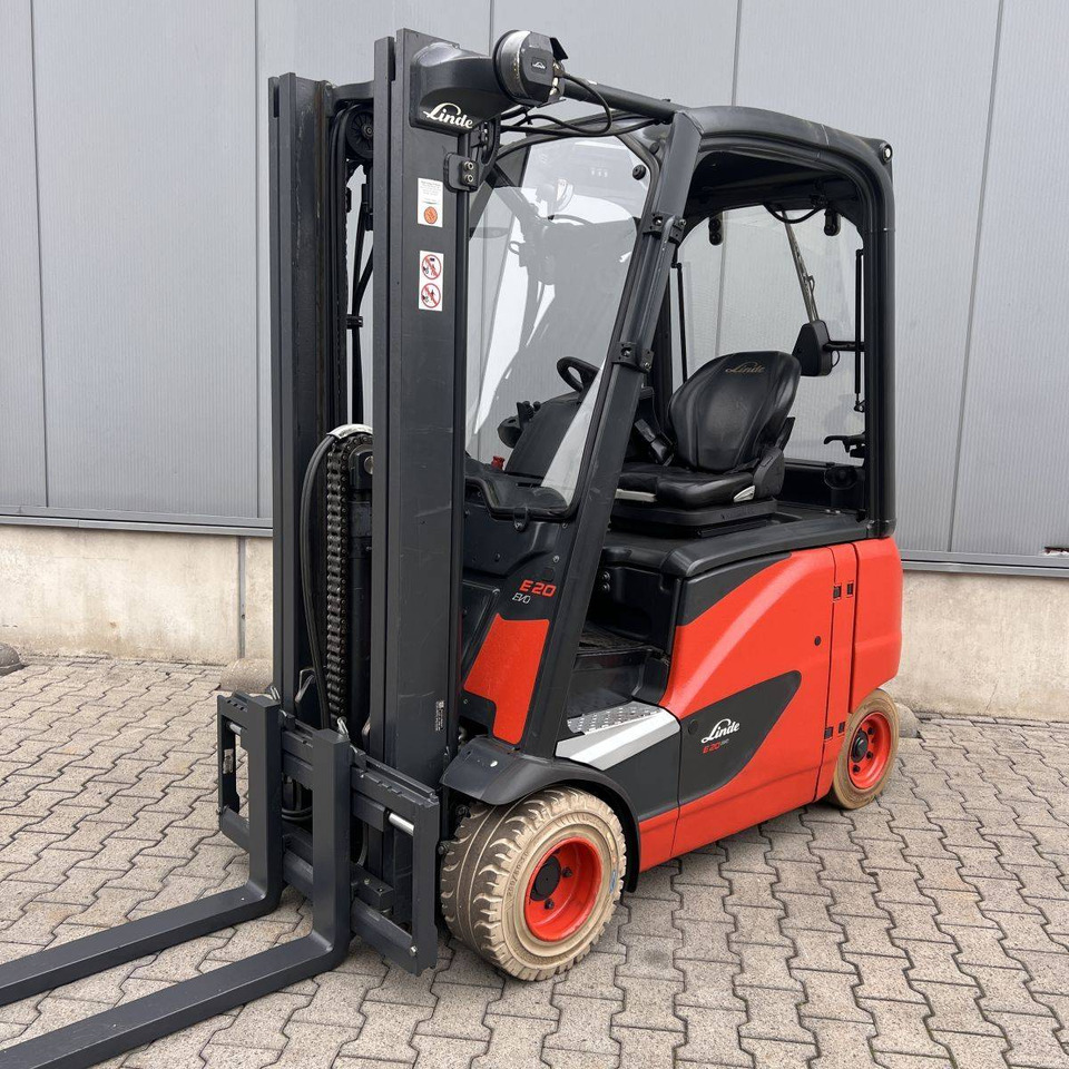 Linde E20PH (386-02) EVO - Elektrinis krautuvas: foto 1 Linde E20PH (386-02) EVO - Elektrinis krautuvas: foto 1