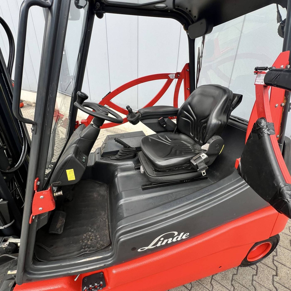 Linde E25S (336-03) - Elektrinis krautuvas: foto 5 Linde E25S (336-03) - Elektrinis krautuvas: foto 5