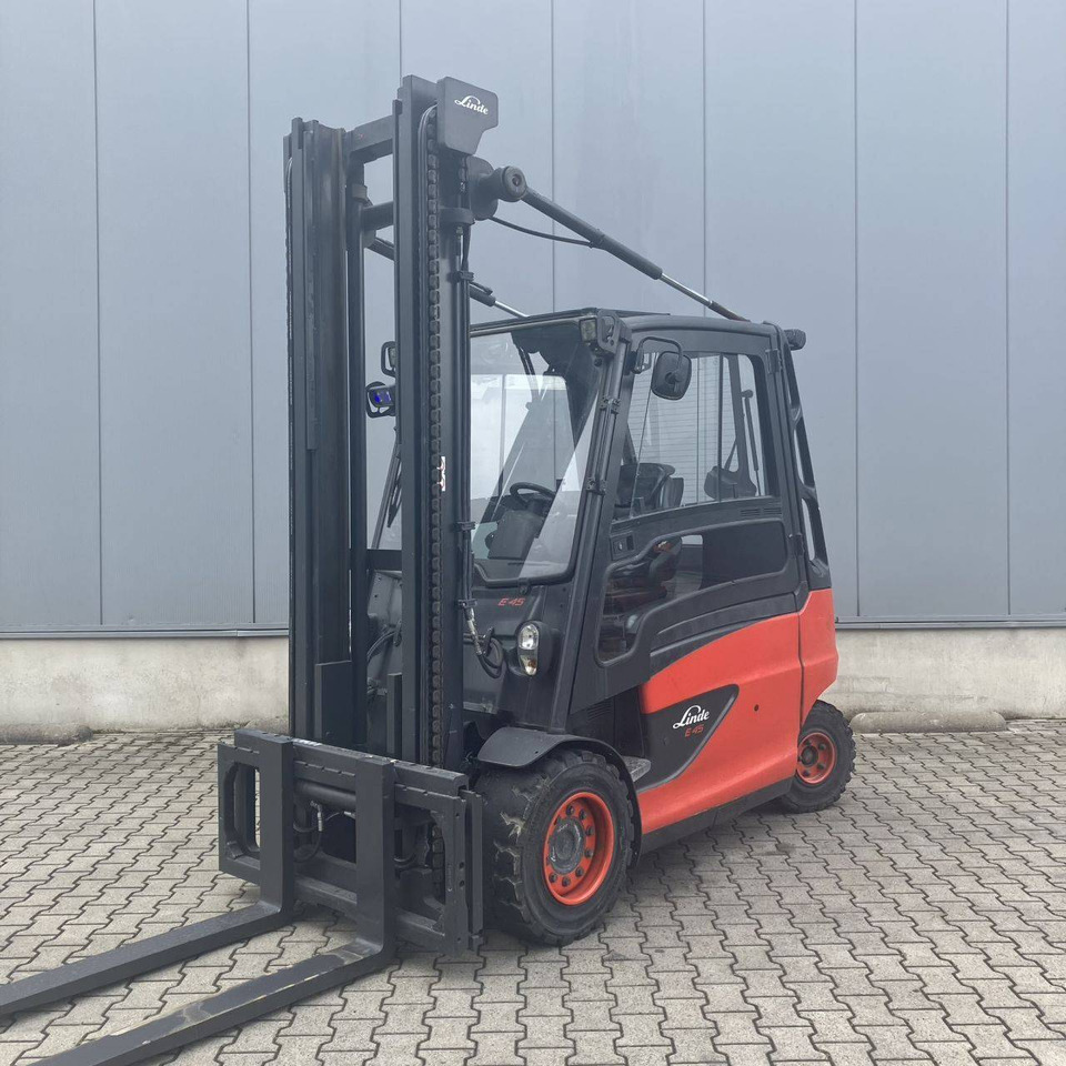 Linde E45/600HL (388) - Elektrinis krautuvas: foto 1 Linde E45/600HL (388) - Elektrinis krautuvas: foto 1
