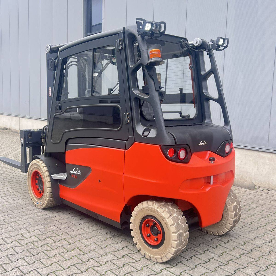 Linde E50/600L (388) LOW - Elektrinis krautuvas: foto 3 Linde E50/600L (388) LOW - Elektrinis krautuvas: foto 3
