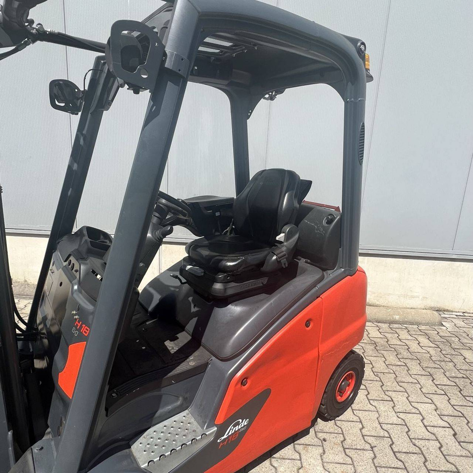 Linde H18T (391-02) EVO - Dujinis krautuvas: foto 4 Linde H18T (391-02) EVO - Dujinis krautuvas: foto 4