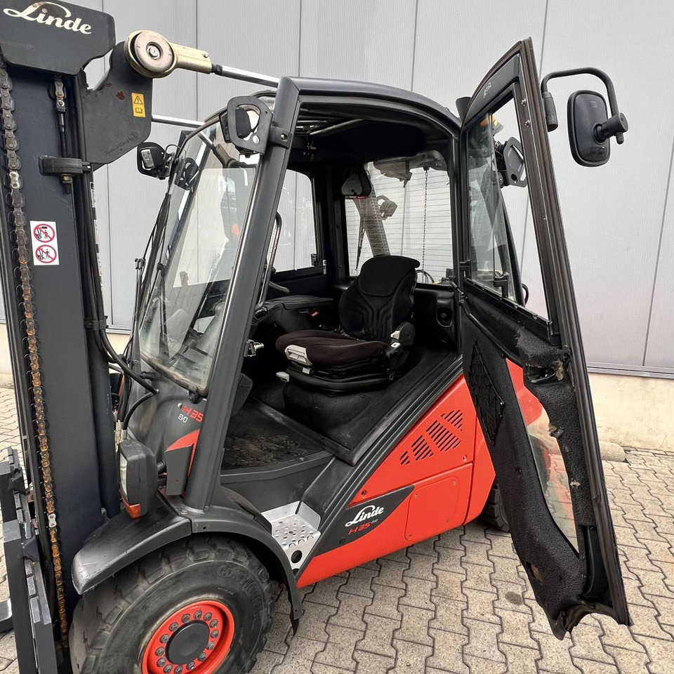 Linde H35D (393-02) EVO - Dyzelinis krautuvas: foto 4 Linde H35D (393-02) EVO - Dyzelinis krautuvas: foto 4
