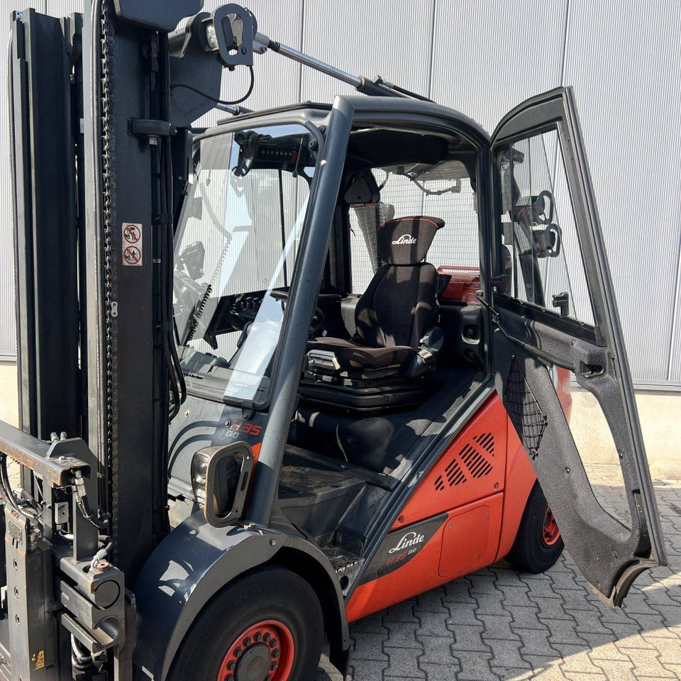 Linde H35T (393-02) EVO - Dujinis krautuvas: foto 3 Linde H35T (393-02) EVO - Dujinis krautuvas: foto 3