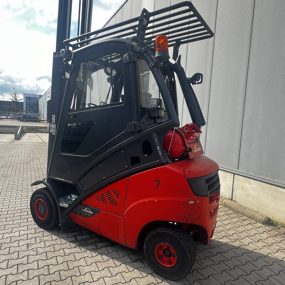 Linde H35T (393-02) EVO - Dujinis krautuvas: foto 2 Linde H35T (393-02) EVO - Dujinis krautuvas: foto 2