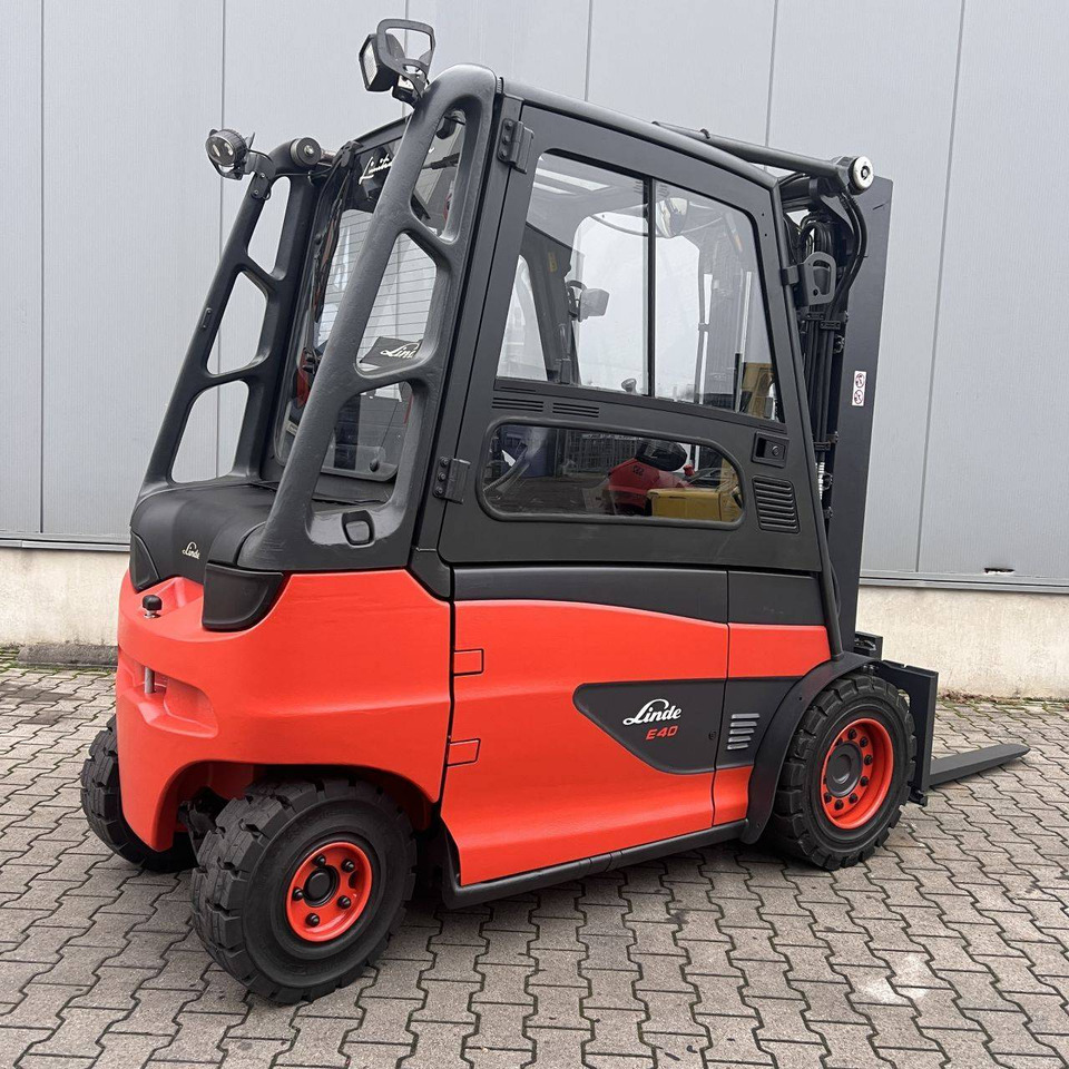 Linde Linde E40/600H (388) - Elektrinis krautuvas: foto 2 Linde Linde E40/600H (388) - Elektrinis krautuvas: foto 2