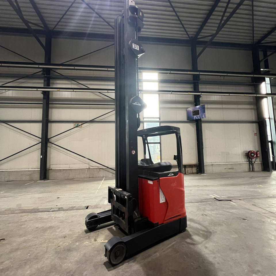 Linde R16HD (1120) - Krautuvas su šakėmis: foto 3 Linde R16HD (1120) - Krautuvas su šakėmis: foto 3