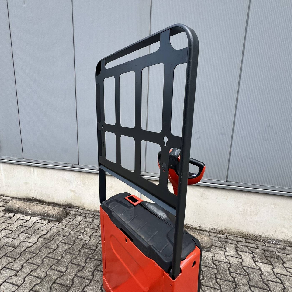 Linde T16 (1152) - Padėklų krautuvas: foto 4 Linde T16 (1152) - Padėklų krautuvas: foto 4