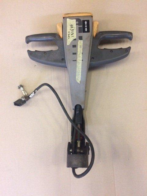 Steering arm assy for Atlet TLP200 - Vairavimo sistema - Krovimo technika: foto 1 Steering arm assy for Atlet TLP200 - Vairavimo sistema - Krovimo technika: foto 1
