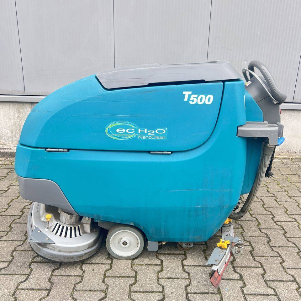Tennant T500 - Grindų plovimo mašina: foto 1 Tennant T500 - Grindų plovimo mašina: foto 1