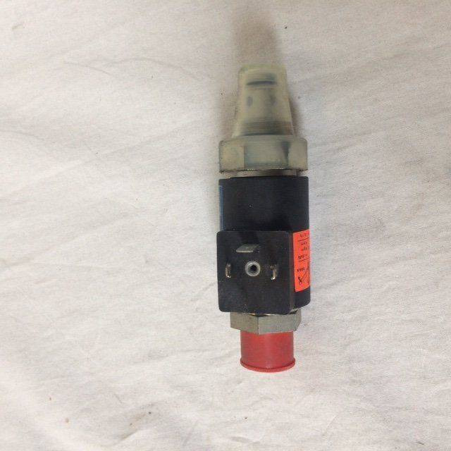 Valve for Caterpillar - Hidraulinis vožtuvas - Krovimo technika: foto 2 Valve for Caterpillar - Hidraulinis vožtuvas - Krovimo technika: foto 2