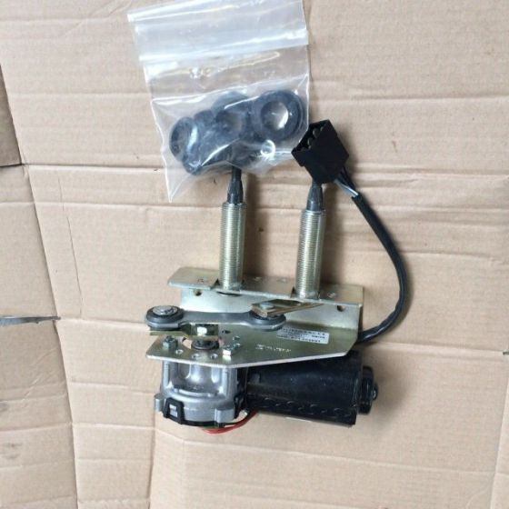 Wiper Motor 99W 12V for Caterpillar / Mitsubishi - Valytuvas - Krovimo technika: foto 3 Wiper Motor 99W 12V for Caterpillar / Mitsubishi - Valytuvas - Krovimo technika: foto 3