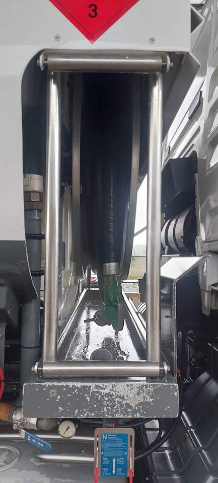 MAN TGS - Autocisterna: foto 2 MAN TGS - Autocisterna: foto 2