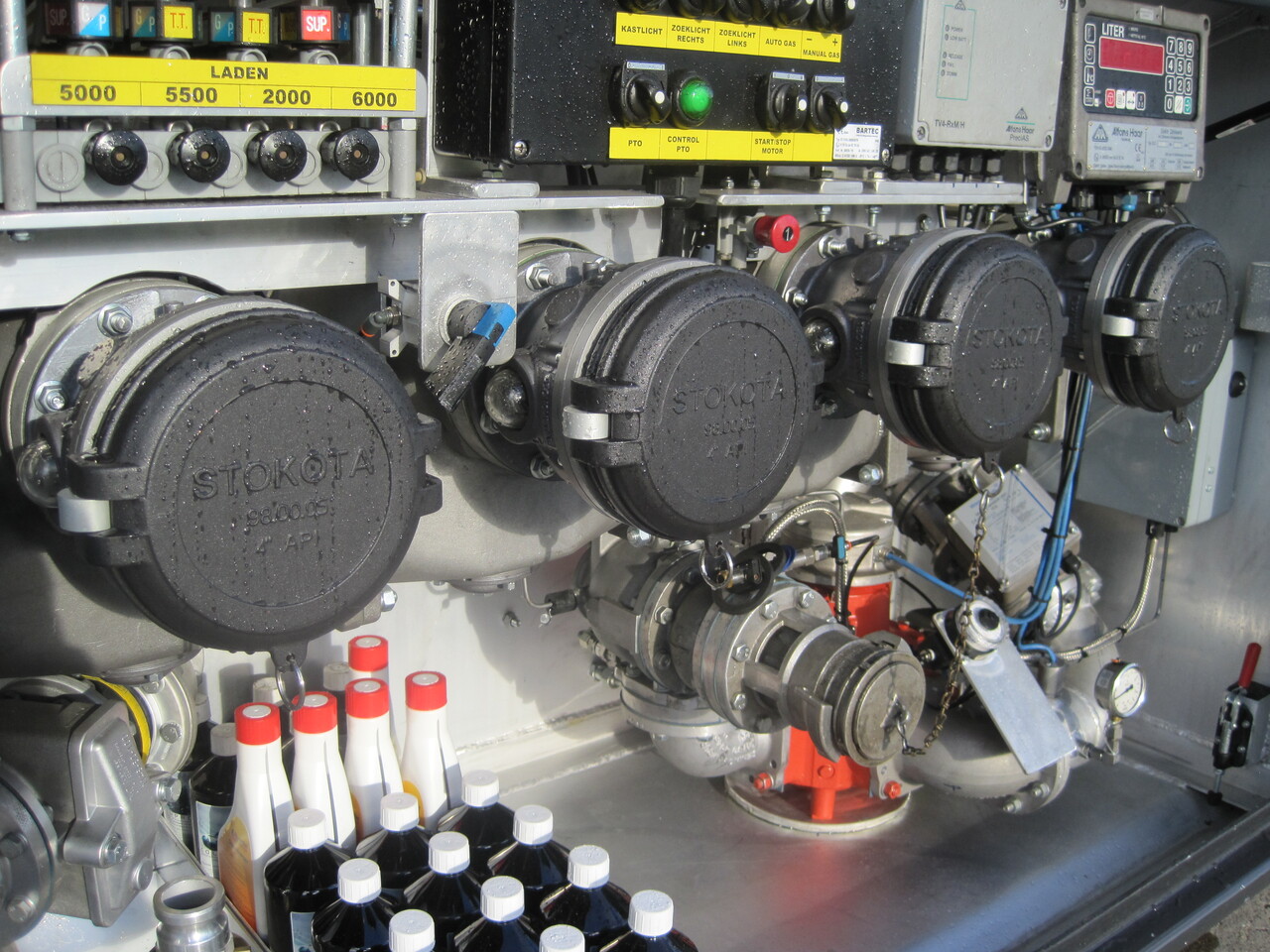 SCANIA G370 - Autocisterna: foto 5 SCANIA G370 - Autocisterna: foto 5