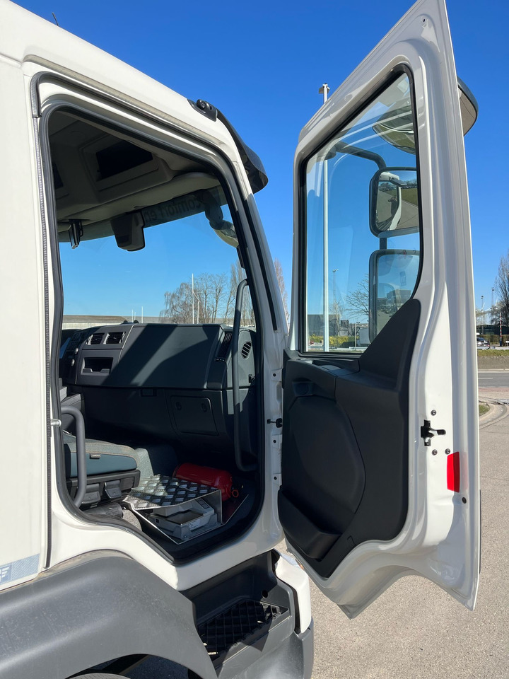 VOLVO FL - Autocisterna: foto 3 VOLVO FL - Autocisterna: foto 3