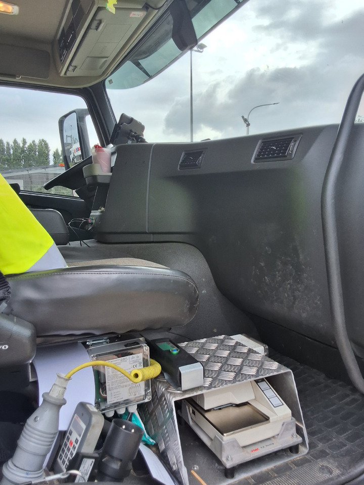 Autocisterna VOLVO FM: foto 6