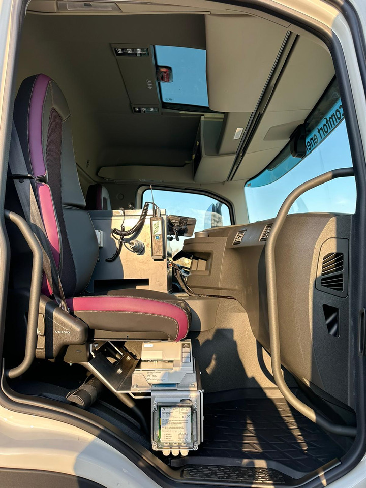 VOLVO FM - Autocisterna: foto 2 VOLVO FM - Autocisterna: foto 2
