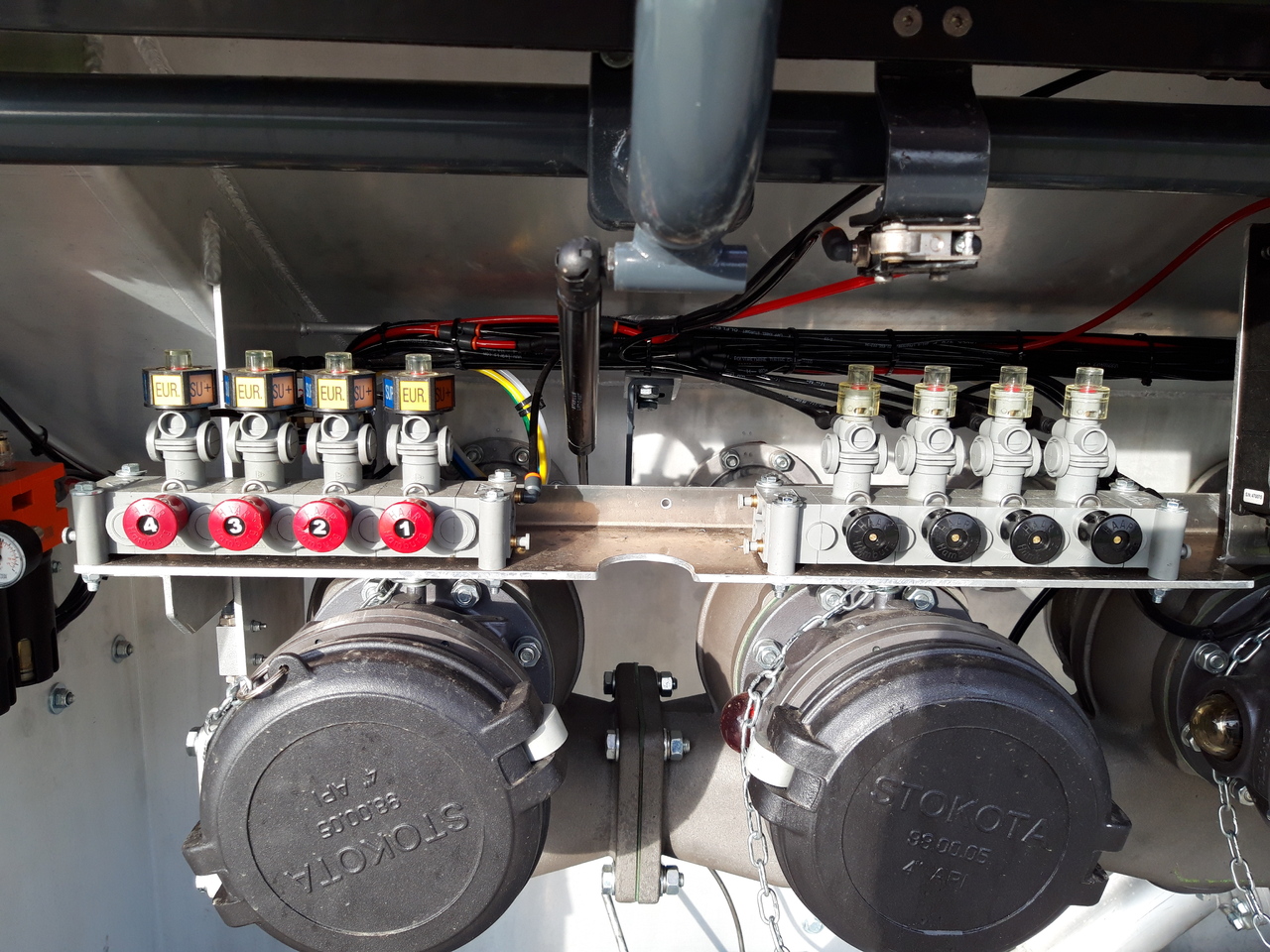 VOLVO FM - Autocisterna: foto 3 VOLVO FM - Autocisterna: foto 3