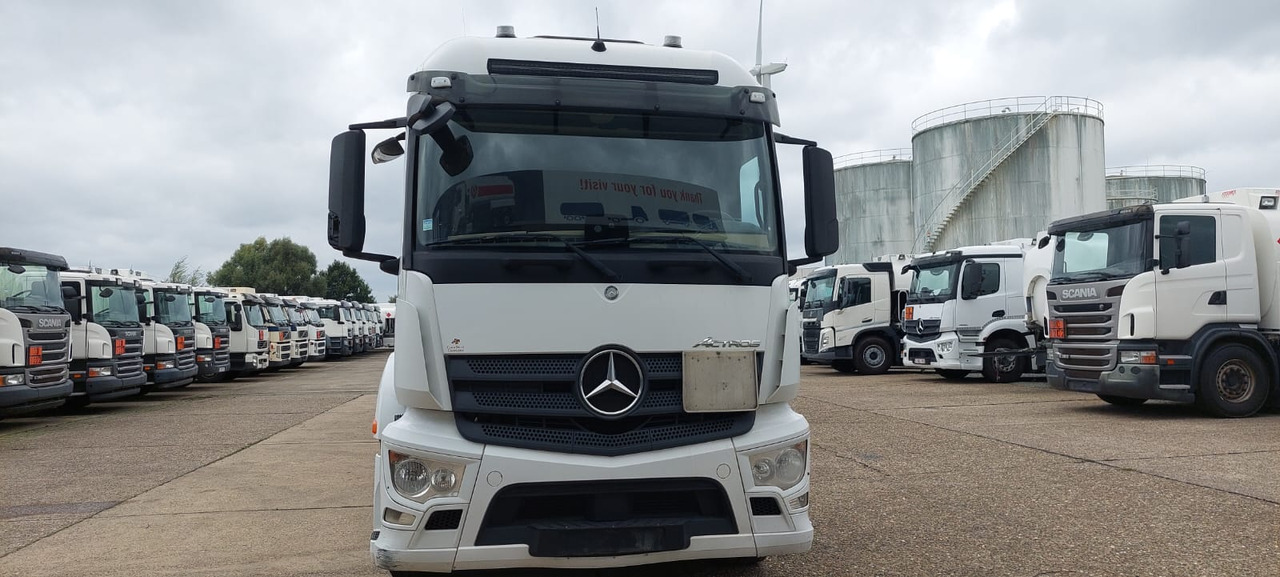 MERCEDES Actros - Vilkikas: foto 2 MERCEDES Actros - Vilkikas: foto 2