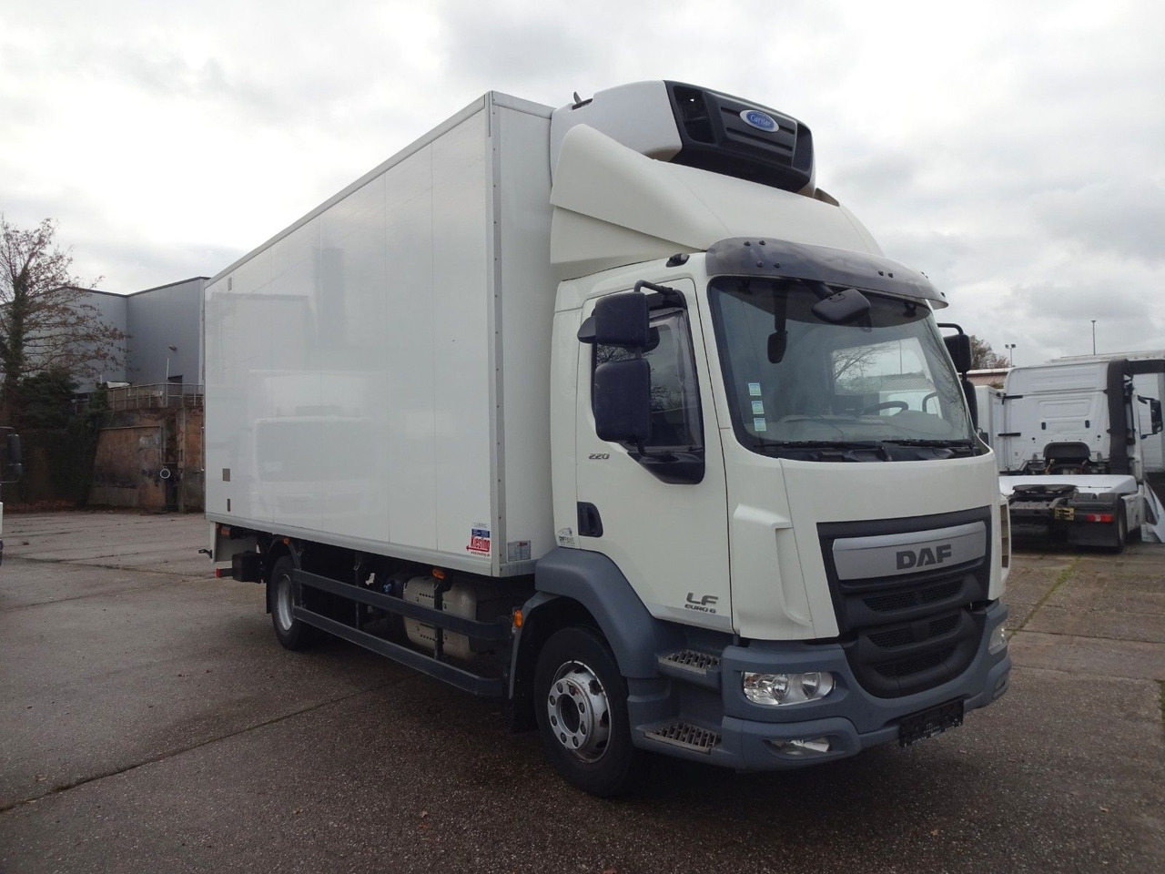 DAF LF 220, 16 T, LBW, Türen, Klima, Automat, Kamera - Refrižeratorius sunkvežimis: foto 1 DAF LF 220, 16 T, LBW, Türen, Klima, Automat, Kamera - Refrižeratorius sunkvežimis: foto 1