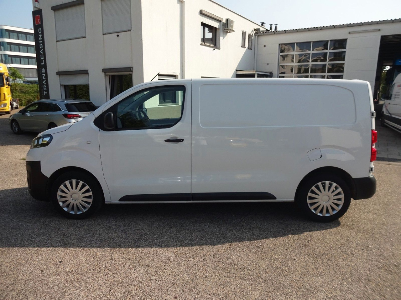 Opel Vivaro Kasten L1H1, Klima, PDC, - Krovininis mikroautobusas: foto 4 Opel Vivaro Kasten L1H1, Klima, PDC, - Krovininis mikroautobusas: foto 4